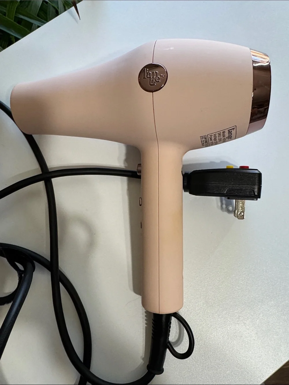 Lange HD1997 Hair Dryer in Blush Pink with Rose Gold Trim Works